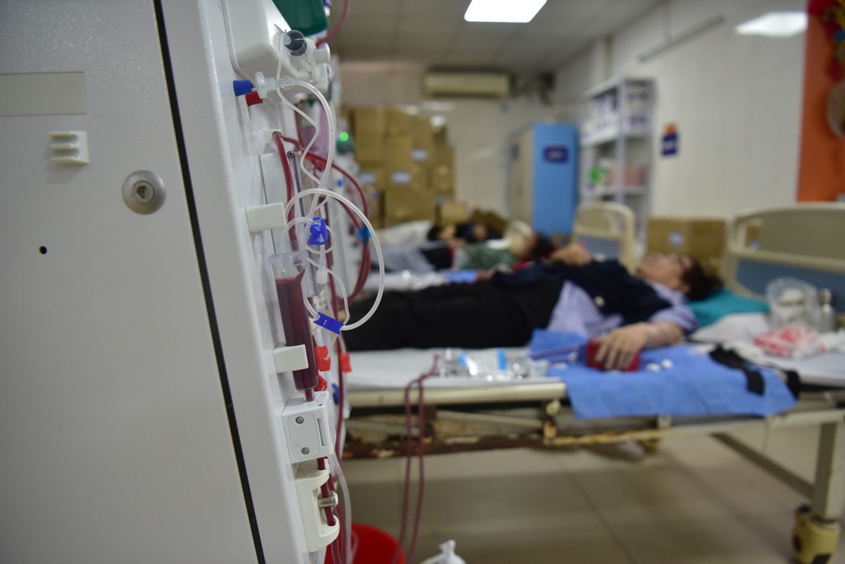 “40 tuổi, tôi không nghĩ mình sẽ bị suy thận”: Lời cảnh báo từ thói quen nhiều người mắc