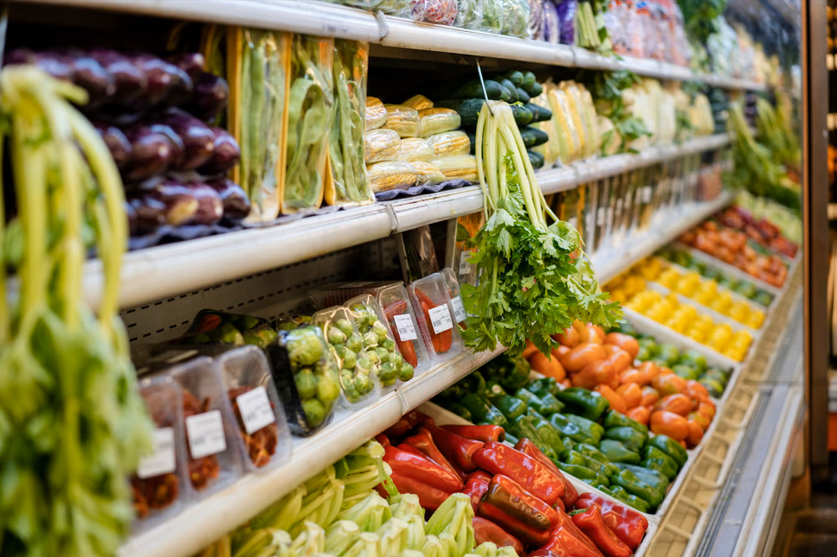 Nghiên cứu mới của Mỹ: Ăn nhiều rau và trái cây có thể làm tăng nguy cơ gây 1 LOẠI ung thư đặc biệt, đặc biệt ở người trẻ không hút thuốc