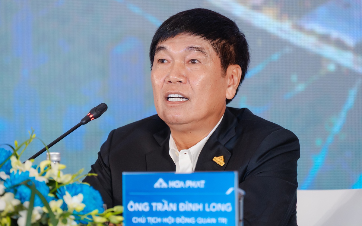 Lo Hòa Phát "bán ế" thép ray, bị thép Trung Quố...