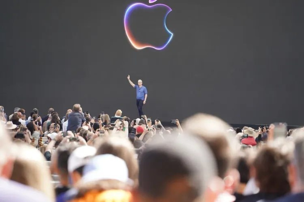 30 tỷ USD/quý: Di sản của Tim Cook khi Apple không còn "sáng tạo" như thời Steve Job