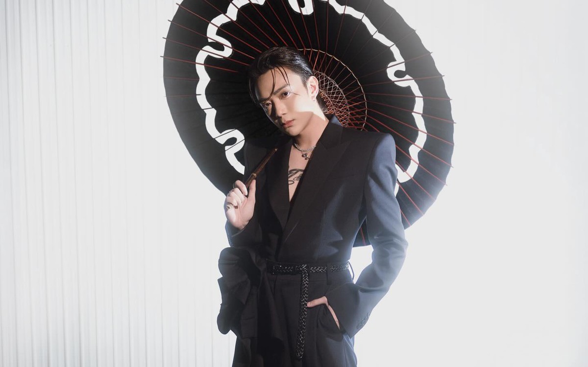 Soobin hội ngộ HIEUTHUHAI, Chi Pu khiến fan "đứng ngồi không yên"