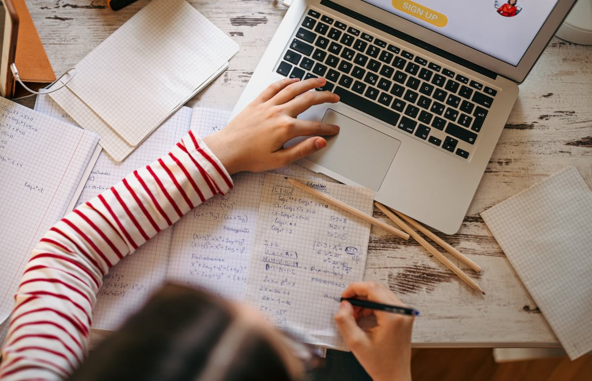 Ngành công nghệ giáo dục hết thời hoàng kim, vốn đầu tư giảm 80%, hàng loạt startup đóng cửa hoặc phải chuyển sang làm AI