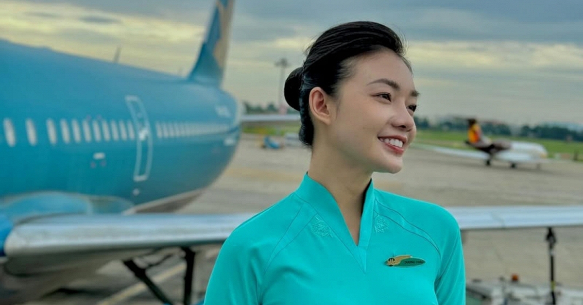 Nữ idol live thành “hoa khôi” của hãng hàng không quốc gia Việt Nam, lấy chồng kín tiếng, 1 thập kỷ vẫn chưa hết hot