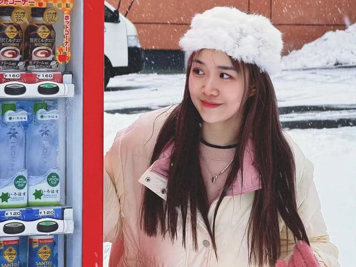 Tạo 6 "nhân viên AI", cô gái Trung Quốc thấy năng suất tăng vọt nhưng càng làm càng thấy mệt