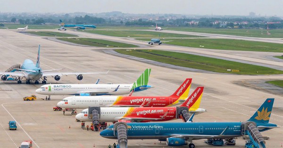 Giá vé máy bay dịp 30-4 tăng từng ngày, có chặng vượt 5 triệu đồng