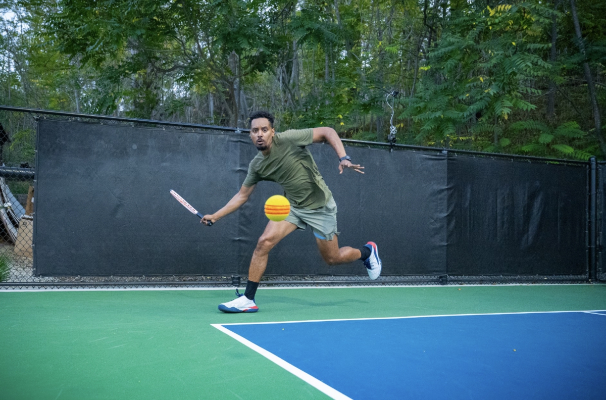 Xuất hiện môn thể thao dùng vợt, không gây ồn, hứa hẹn soán ngôi pickleball