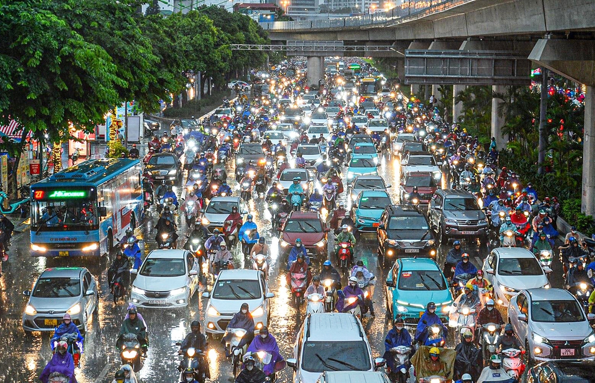 Miền Bắc mưa lớn từ chiều tối nay, nguy cơ dông lốc, ngập lụt