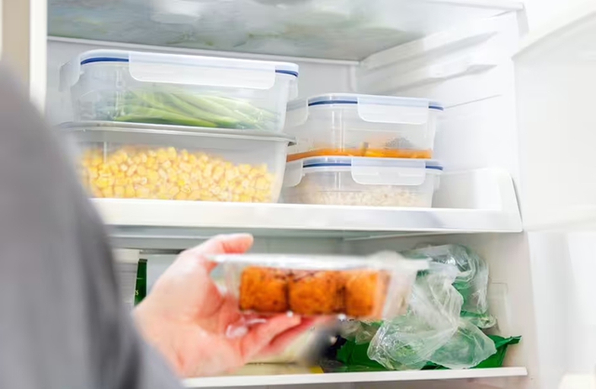 Canh, rau thừa để tủ lạnh qua đêm có sinh ra chất gây ung thư?