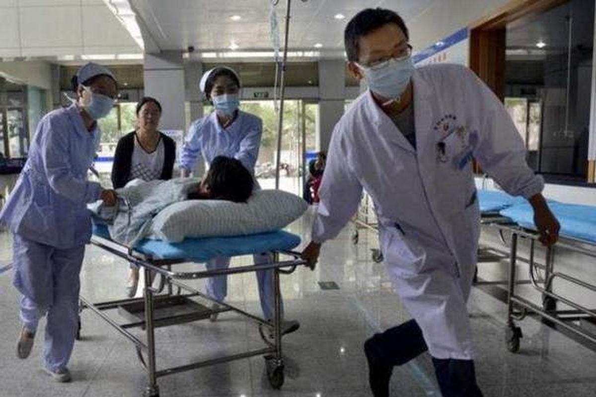 Mẹ bầu 9 tháng phải phẫu thuật lấy thai khẩn cấp vì 1 món ăn trong tủ lạnh nhà nào cũng có