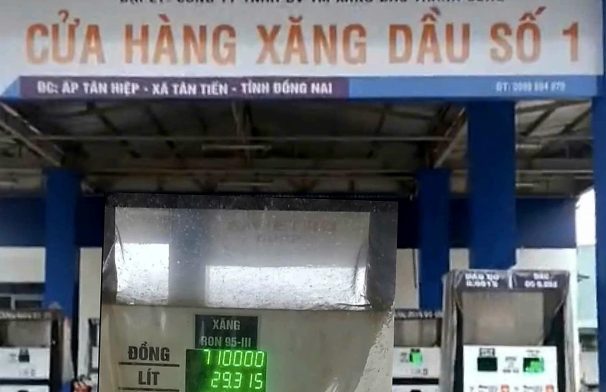 Cây xăng bị tố "làm xiếc" giá bán lẻ