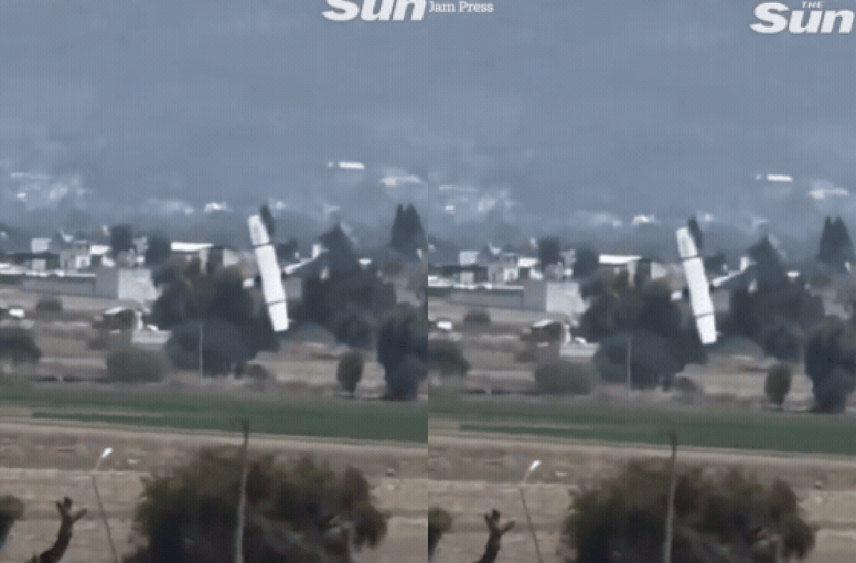 Máy bay rơi ngay sau khi vừa cất cánh, toàn bộ ...