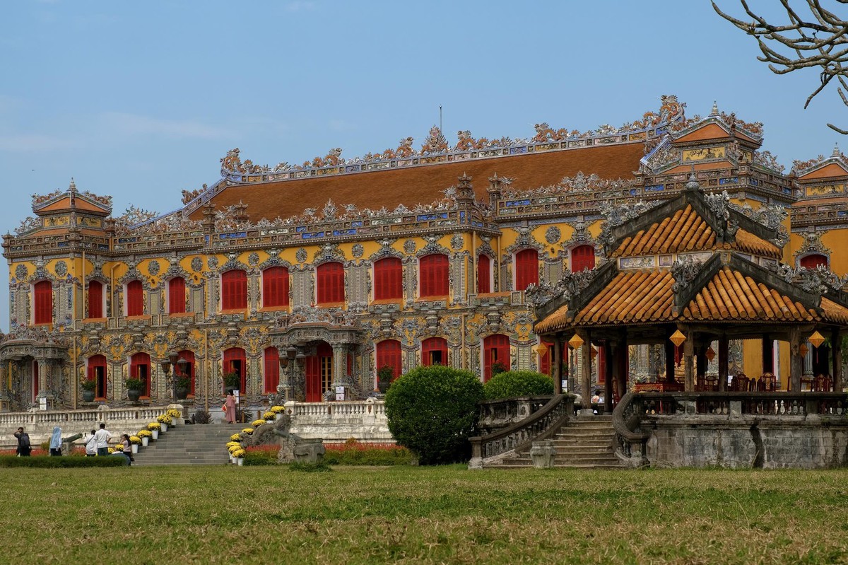 Thành phố duy nhất tại Việt Nam "ôm" trọn 8 di sản thế giới, "hồi sinh" ngoạn mục 1.400 công trình lịch sử từ đống tro tàn