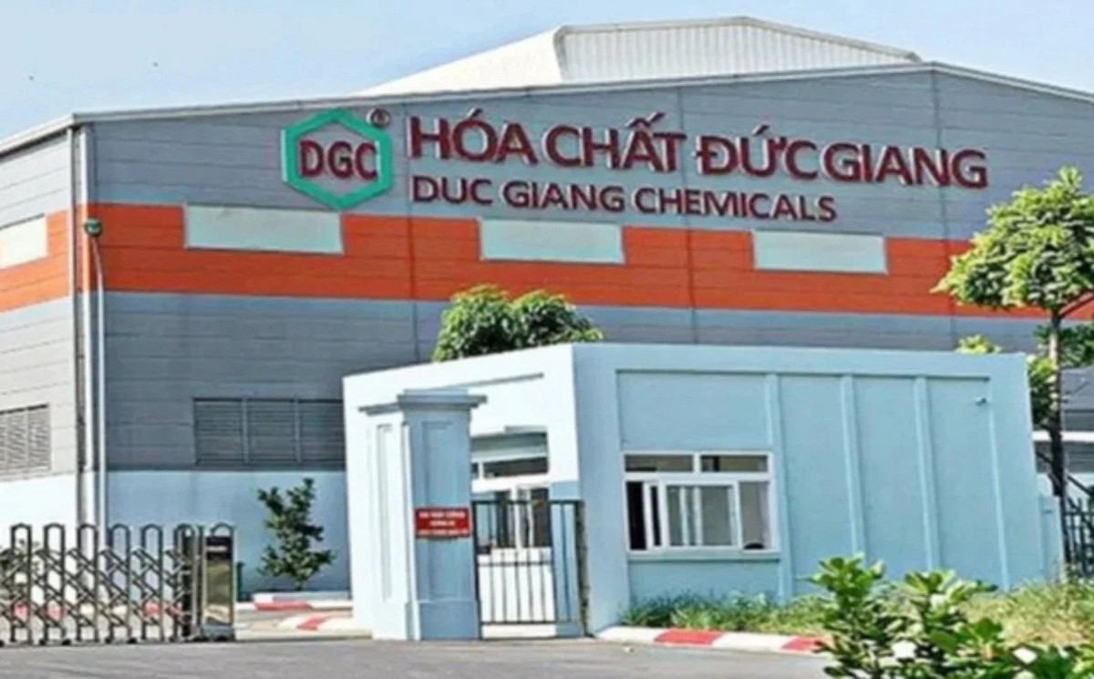 Hóa chất Đức Giang (DGC): Lợi nhuận Q1 giảm gần 50%, mất lợi thế giá vốn từ Khai trường 25 nhưng vẫn còn "núi tiền" 11.200 tỷ và siêu dự án nghìn tỷ đang thành hình
