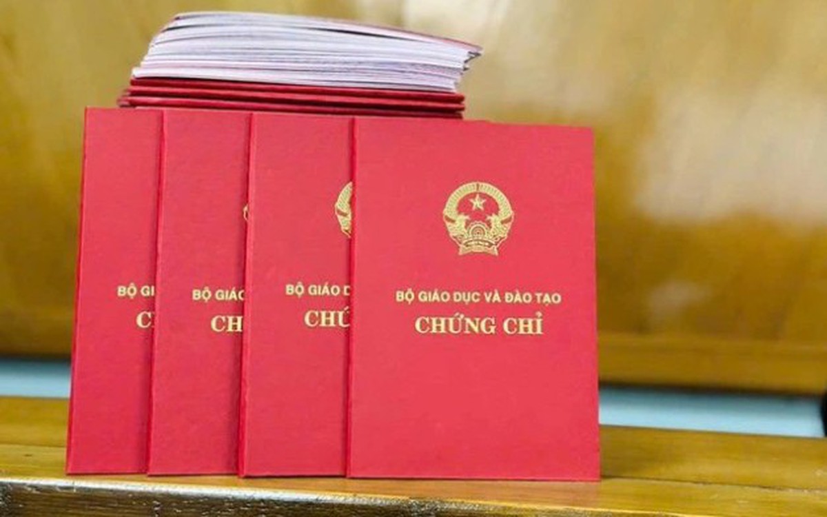 Thủ đoạn của Chủ tịch IEMS: Quảng cáo là tổ chứ...