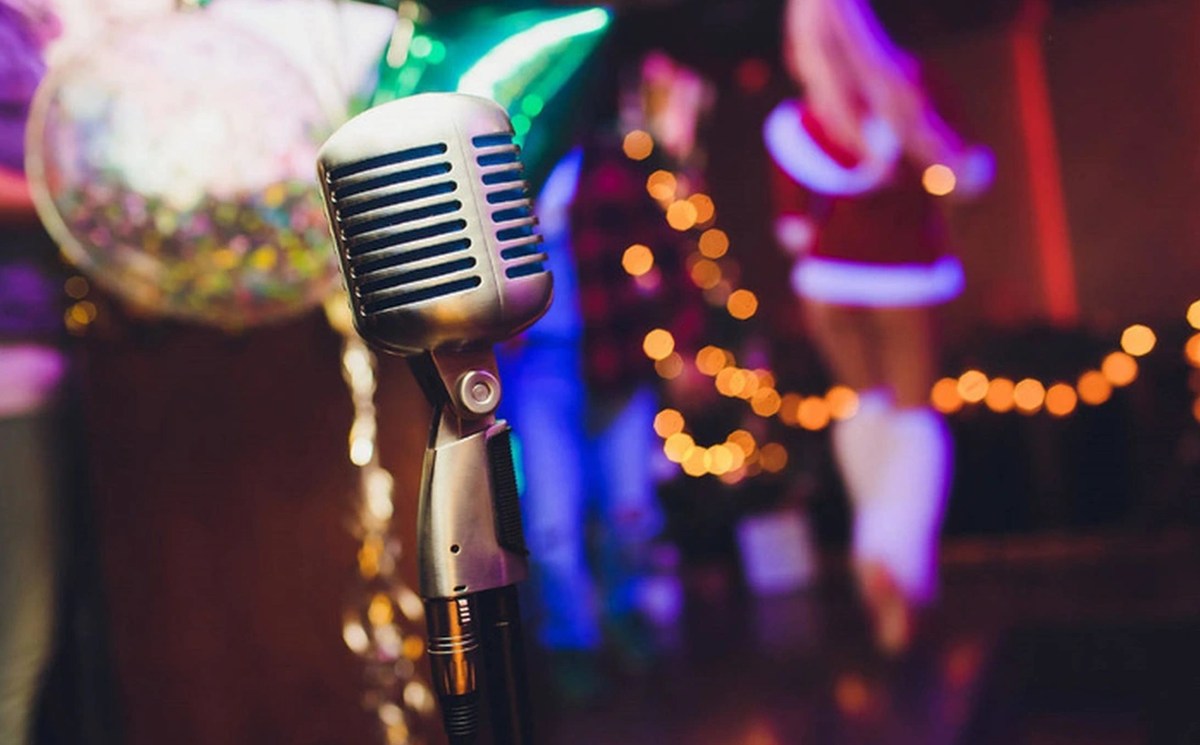 Đề nghị tạm dừng cơ sở hát cho nhau nghe, karaoke để cho học sinh ôn thi