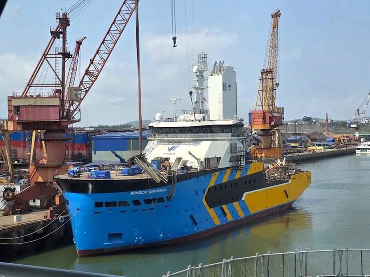 2.400 công nhân ở Quảng Ninh dồn lực đóng 19 con tàu hơn 5.500 tỷ đồng: Có sân bay trực thăng, du thuyền 120m