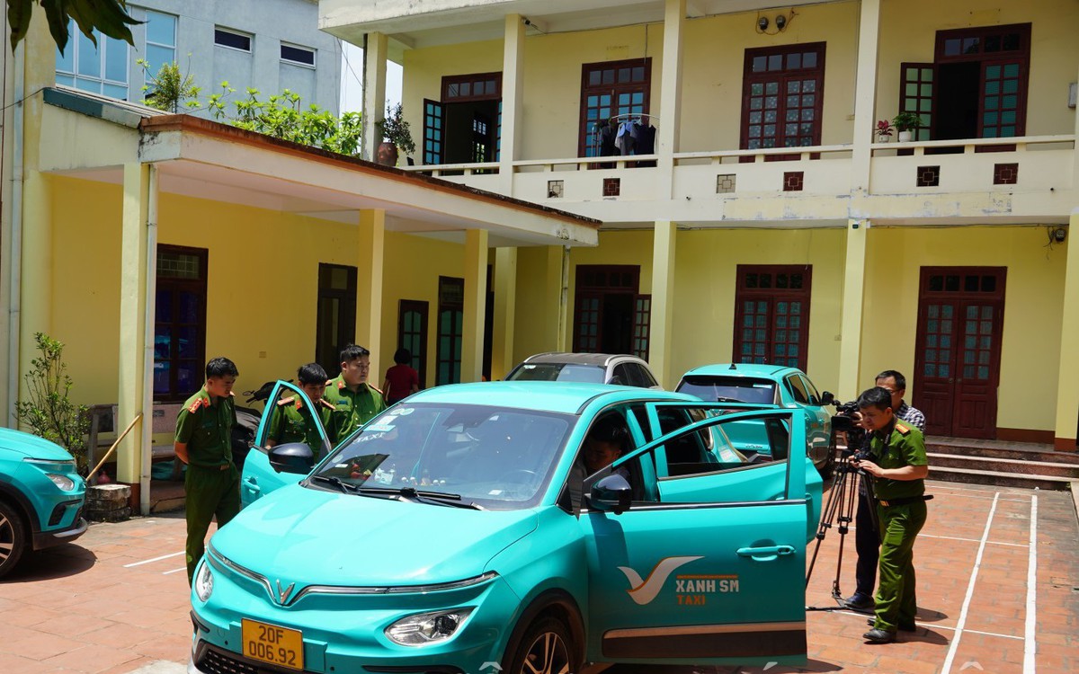 Bắt 4 tài xế taxi dùng thiết bị phá sóng để chi...