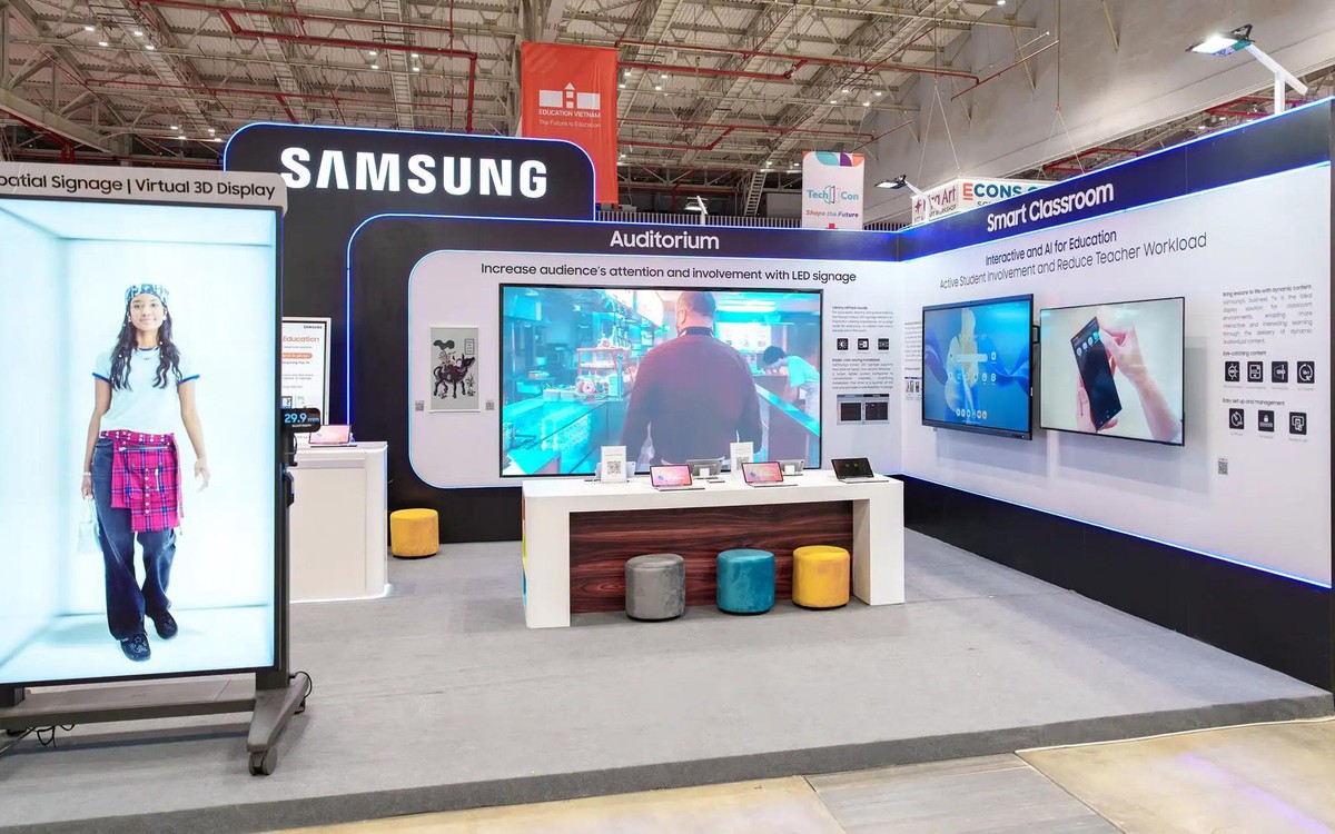 Samsung trình diễn giải pháp giáo dục số với AI và màn hình 3D không kính tại Education Vietnam
