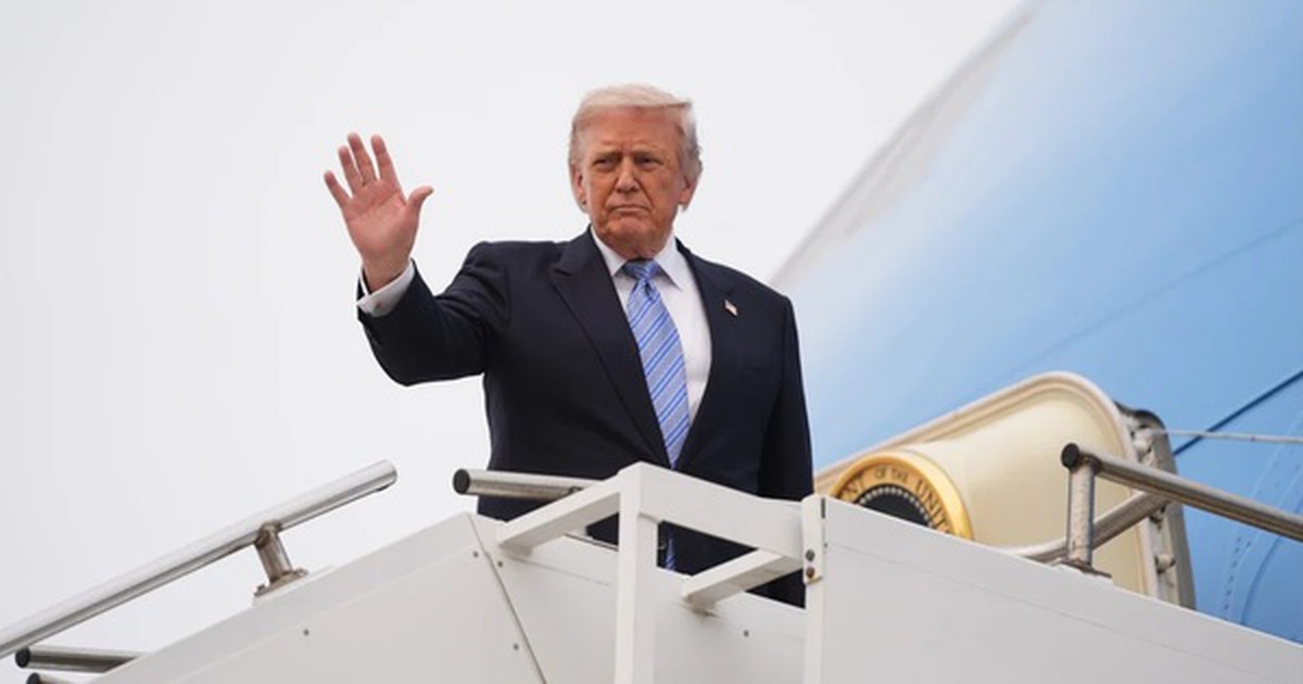 Tổng thống Mỹ Donald Trump rời Bắc Kinh