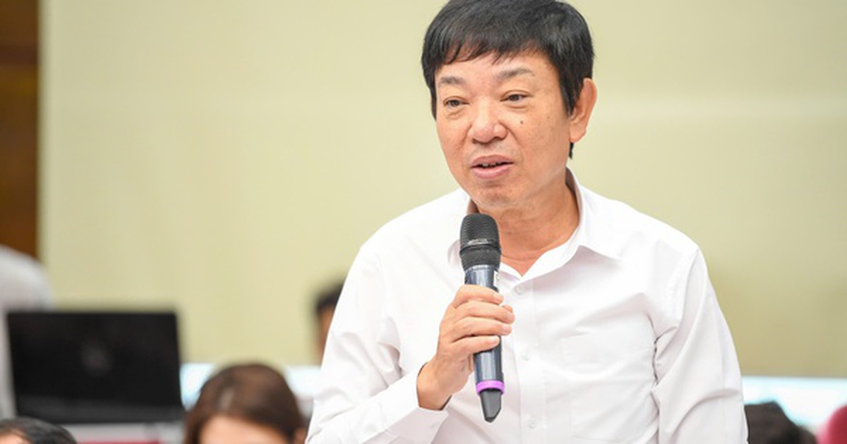 Giá nhiên liệu tăng vọt, hãng bay cho nghỉ luân...