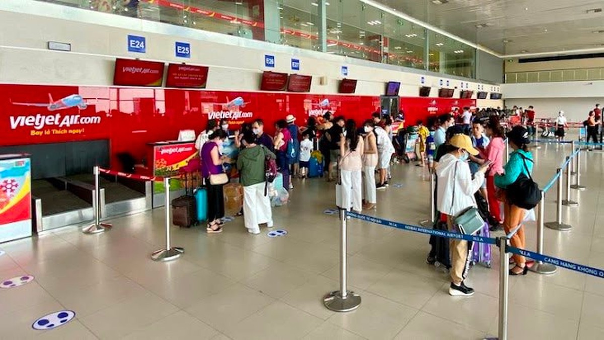 Thông báo mới nhất từ sân bay Nội Bài: Hành khách có chuyến bay từ ngày 17/05 đến 21/05 chú ý