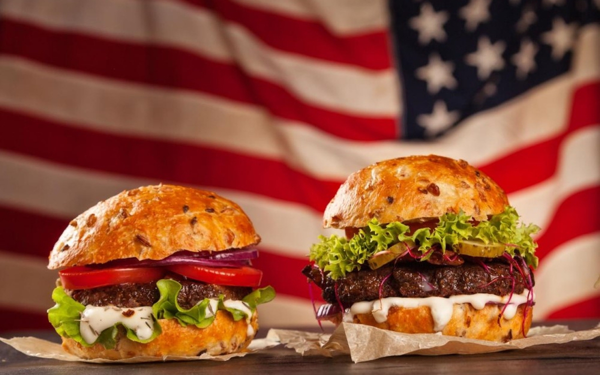 "Đặc sản" burger ở Mỹ sẽ trở thành món ăn xa xỉ