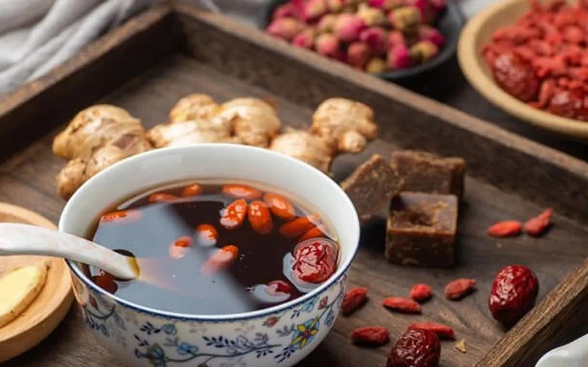 Bộ Y tế cảnh báo quảng cáo y dược cổ truyền sai sự thật