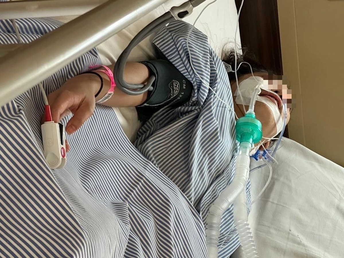 Bà mẹ 2 con 38 tuổi bật khóc khi phát hiện ung thư giai đoạn 3: "Tôi không biết đó là triệu chứng, tưởng ai cũng gặp"