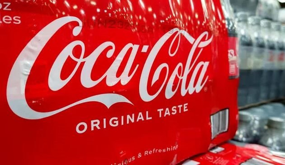 Nóng: Coca-Cola vừa đóng cửa vĩnh viễn 1 nhà má...