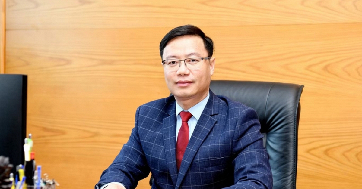 Profile cực khủng của tân Giám đốc Đại học Kinh...