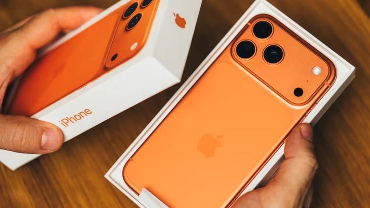 Suốt 17 năm qua, Apple luôn tặng kèm một món quà nhỏ trong hộp khi mua iPhone – Sao giờ không còn nữa?