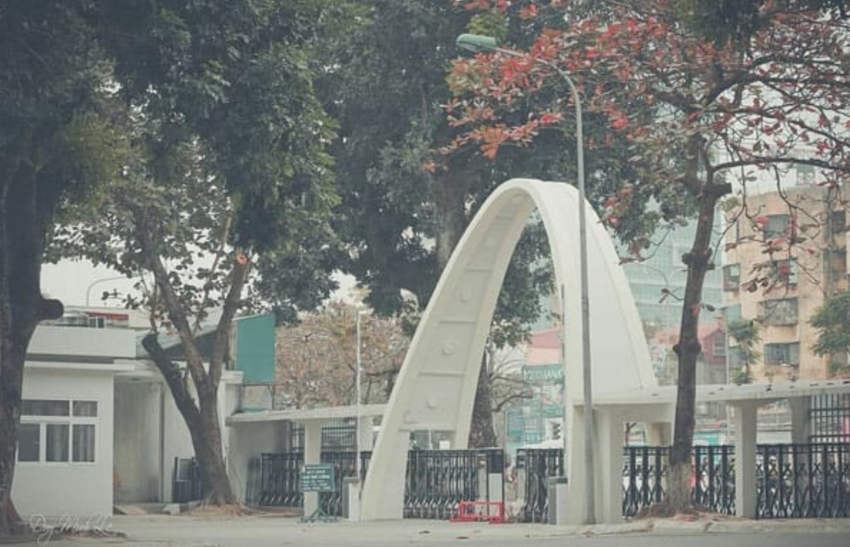 Chuyện ít biết về cổng Parabol: Giai thoại "ngọn sóng" biểu tượng của Bách khoa Hà Nội