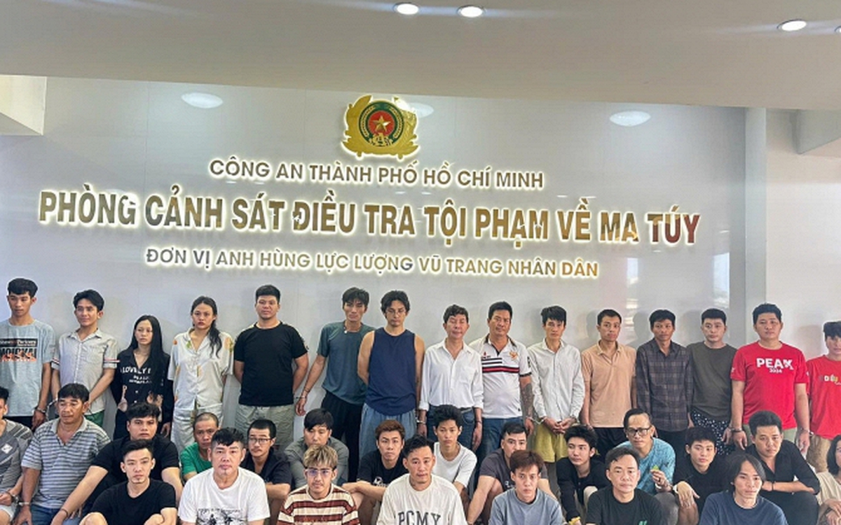 Khởi tố ca sĩ Long Nhật, Sơn Ngọc Minh và hơn 7...