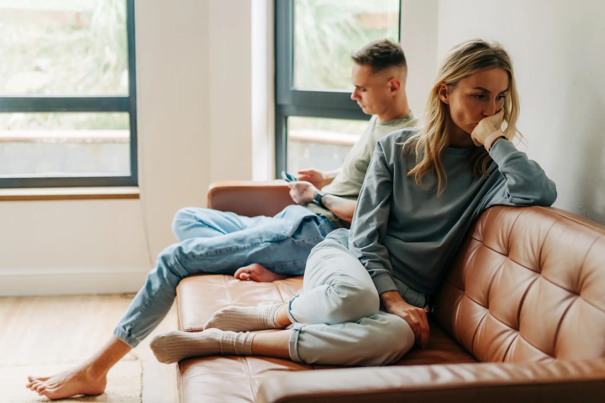 Nghiên cứu mới gây chấn động: Hơn 1/3 phụ nữ hối hận về lựa chọn bạn đời