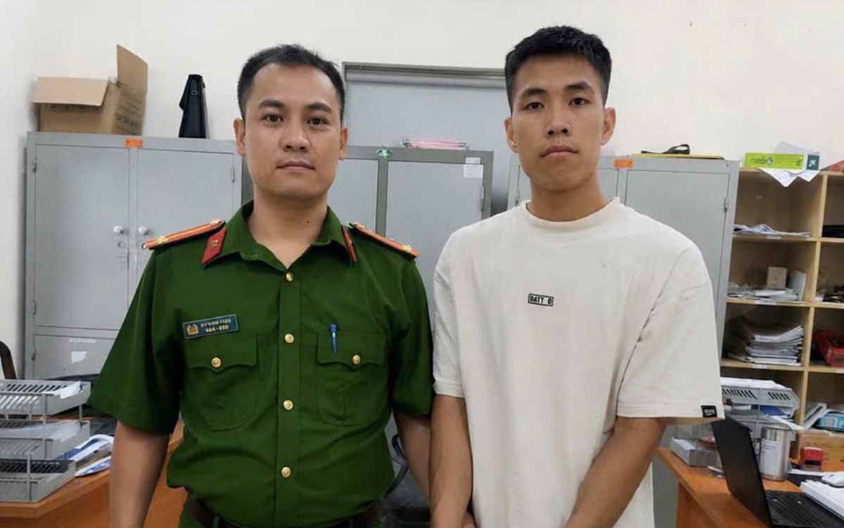 Bắt khẩn cấp Nguyễn Văn Tiến SN 1999, thu giữ 8,3kg tang vật từ tin báo qua Fanpage