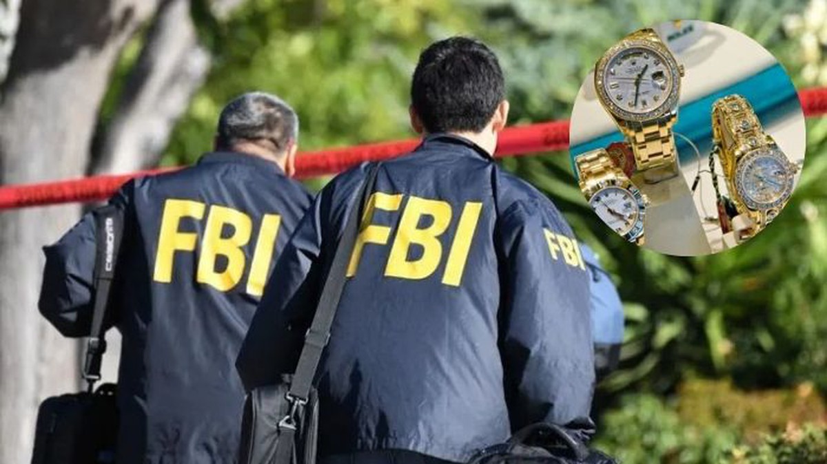 FBI đột kích nhà cựu quan chức tình báo Mỹ: Cả kho vàng, tiền mặt, đồng hồ - Bí mật "động trời" bị lật tẩy