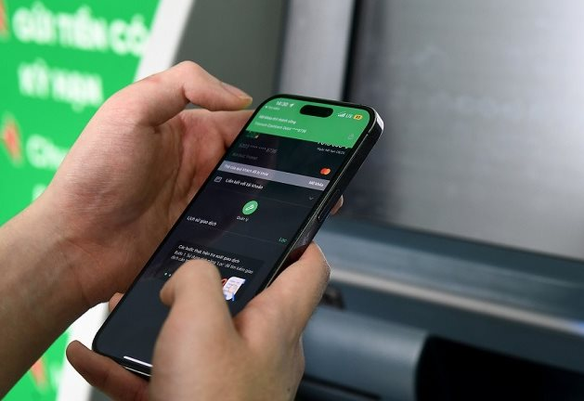 Công an điều tra số tiền 404.200.000 đồng chuyển tới tài khoản của Vũ Xuân Khang