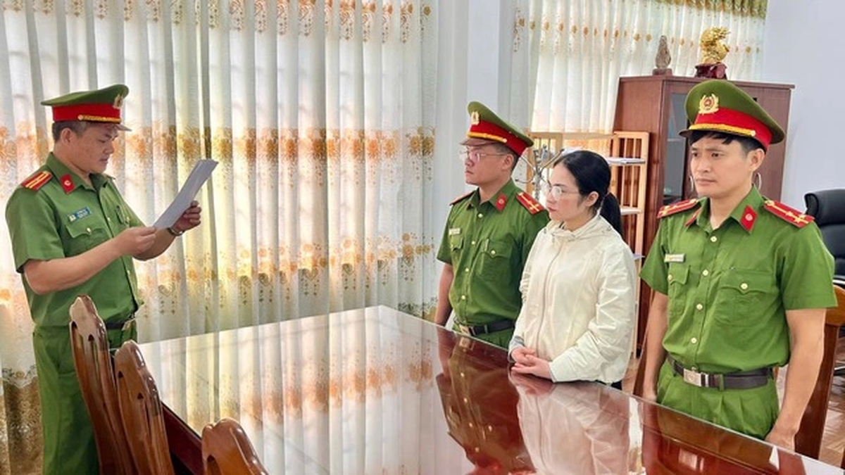 Thi hành lệnh bắt tạm giam kế toán mầm non Nguyễn Thị Thu Hà SN 1987