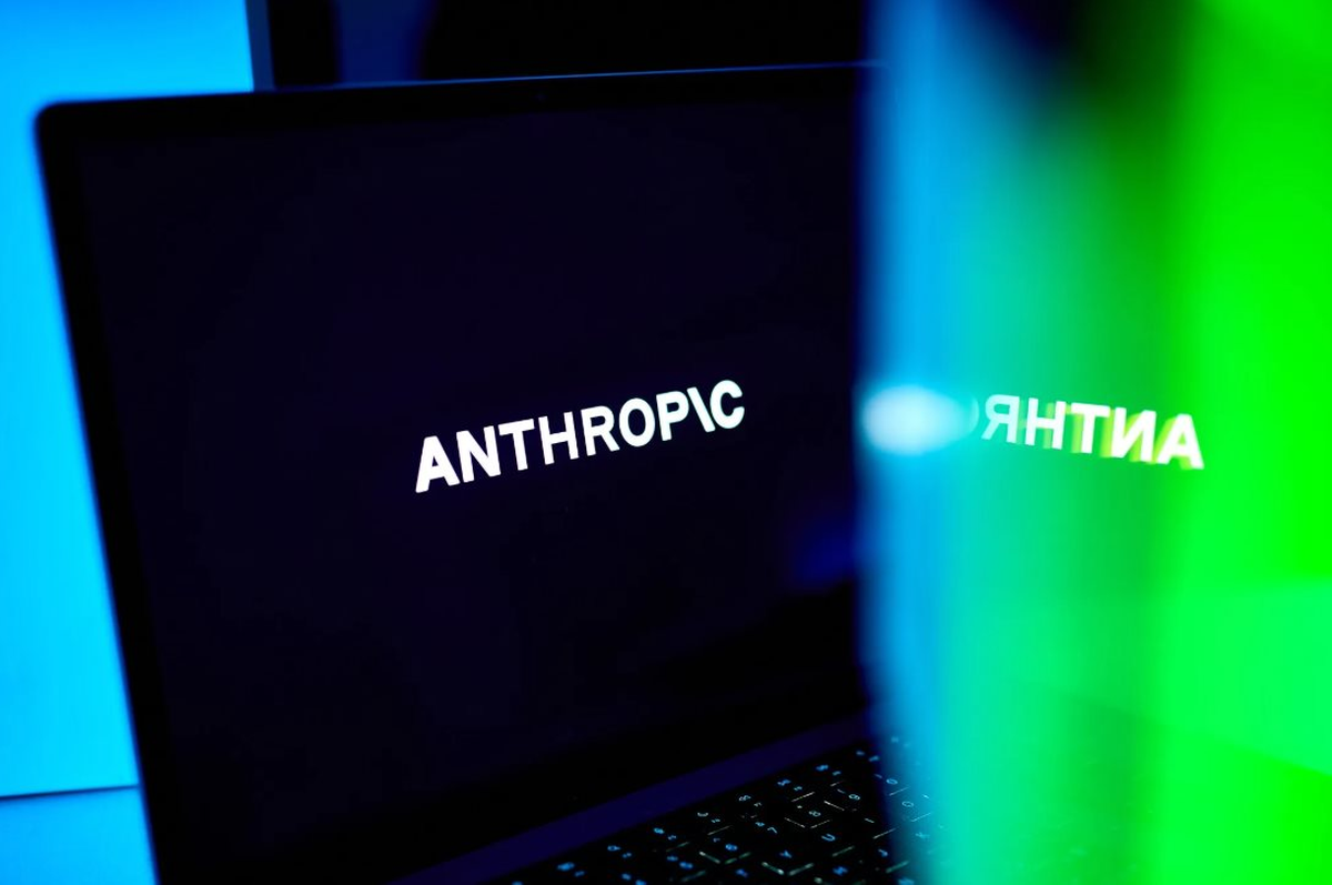 Sau an ninh mạng, Anthropic "tổng tấn công" ngà...