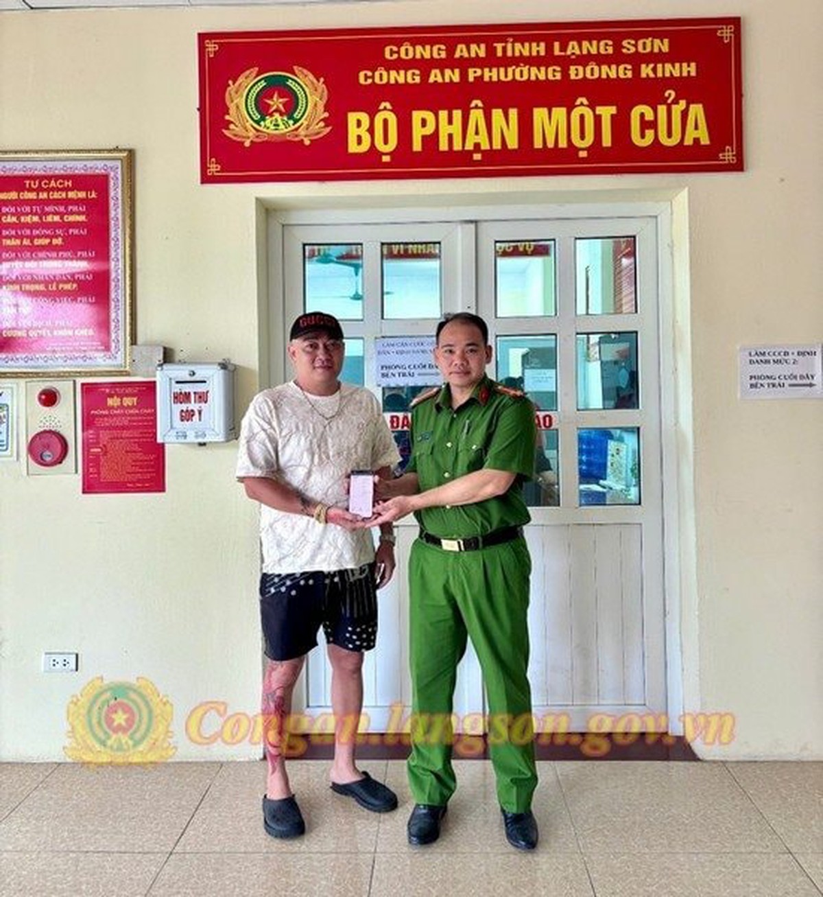 Tài khoản của Nguyễn Đình Bắc SN 1996 nhận được 50 triệu đồng từ tài khoản lạ: Công an lập tức vào cuộc điều tra