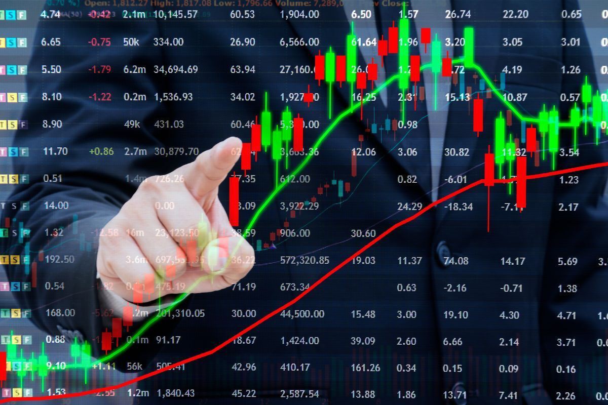 VN-Index tiếp tục vượt đỉnh, 1 tuần tăng hơn 60...