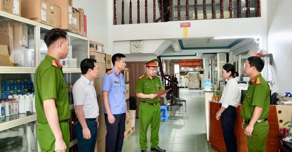 Lần đầu tiên công an khởi tố vụ án cài Windows, Office lậu, crack phần mềm cho hàng trăm máy tính