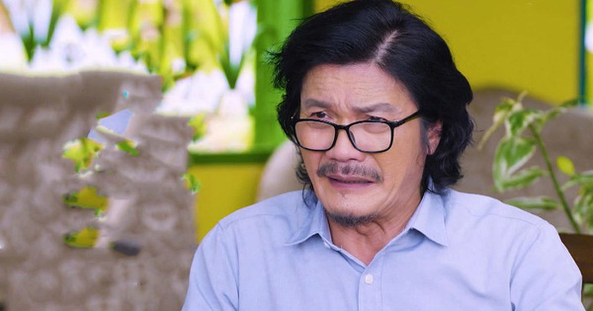 Nam NSƯT là thạc sĩ, giảng viên nói thẳng: "Diễn viên họ kiệt sức rồi"