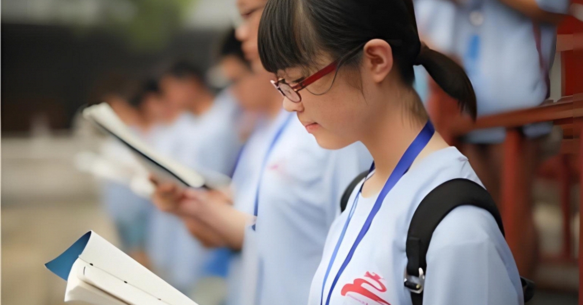 Cha mẹ của những học sinh đứng đầu đang âm thầm làm điều này cho con