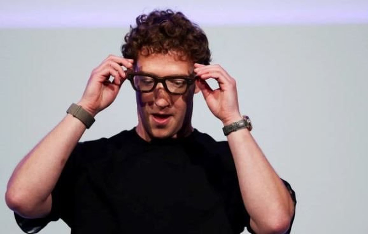 Giọt nước mắt muộn màng của Mark Zuckerberg: Th...