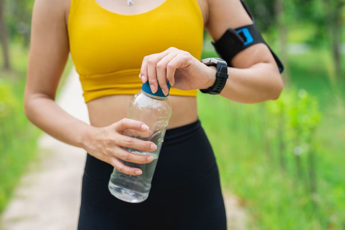 Lời khuyên cho những người vẫn muốn tập thể dục ngoài trời giữa đợt nắng nóng