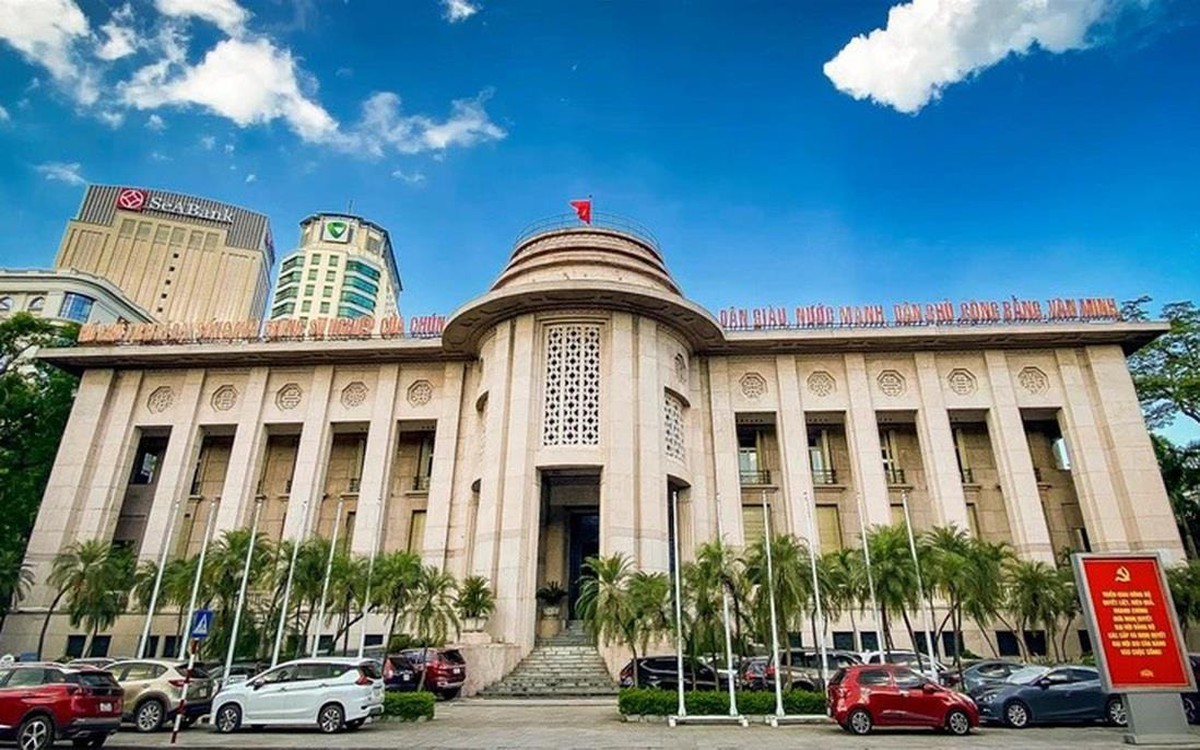 Nóng: Ngân hàng Nhà nước muốn nới trần vốn ngắn...