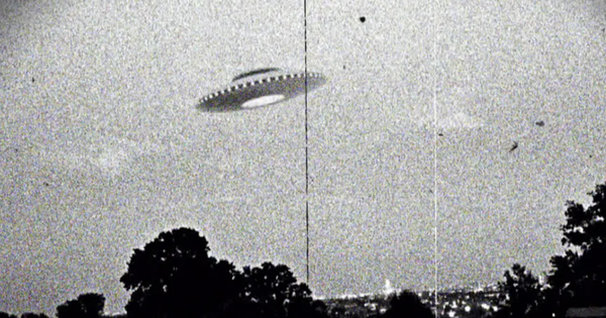 Xôn xao hồ sơ mật UFO của Mỹ: Những vụ chạm trán "nổi da gà"
