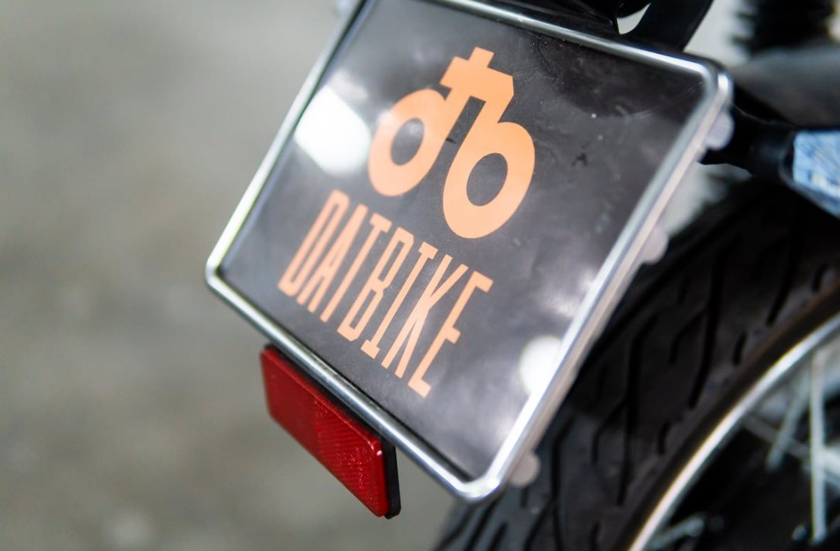 Từ "drama" rò rỉ của Dat Bike đến nỗi ám ảnh triệu USD: Vì sao những bức ảnh chụp trộm luôn là cơn ác mộng của Apple, Tesla?
