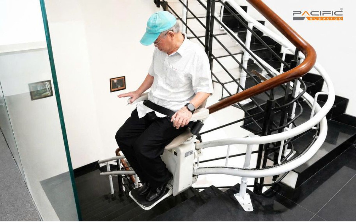 Thang ghế Stairlift - Giải pháp thân thiện cho người thân và ngôi nhà hiện hữu